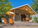 Vue ensemble Tente Ecolodge 6 personnes dans les Landes au camping Lou Pignada